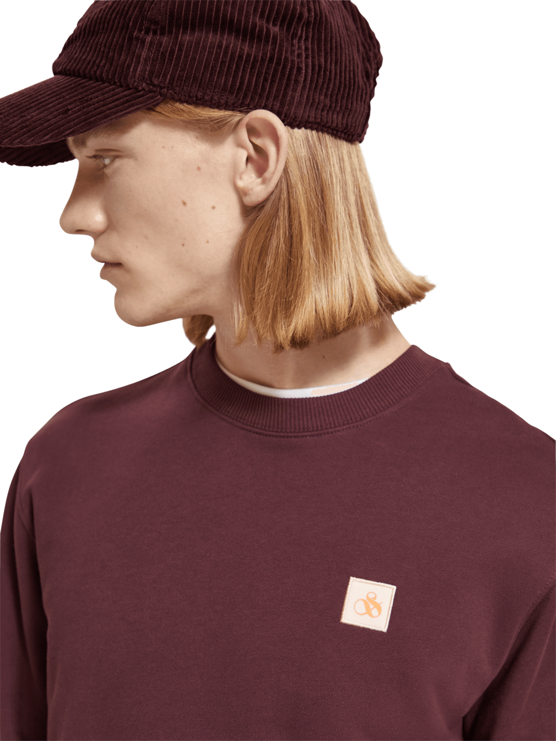 Men's Regular Fit Logo Badge Sweatshirt In Organic Cotton | Red | | Scotch & Soda